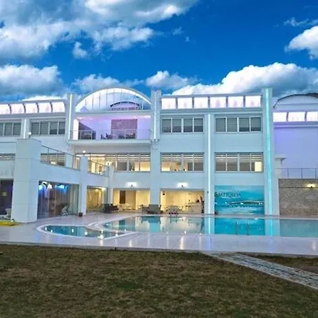 Merada Termal & Hotel
